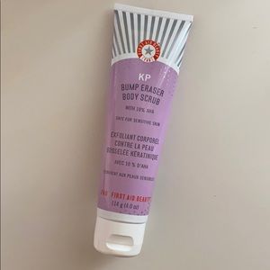 Bump Eraser Body Scrub